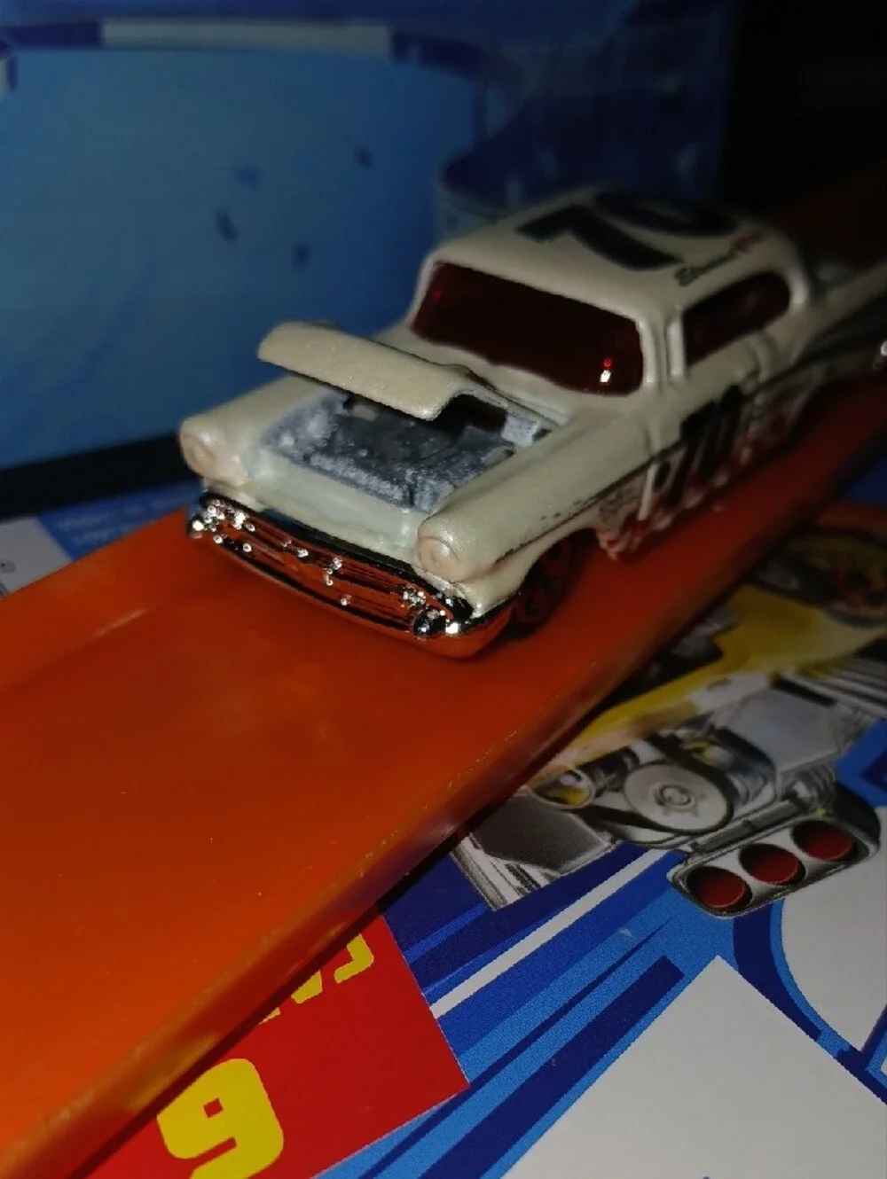White 1957 Chevy Die-Cast Race Car Hot Wheels  - White. 2000 Mfg (Y2K)